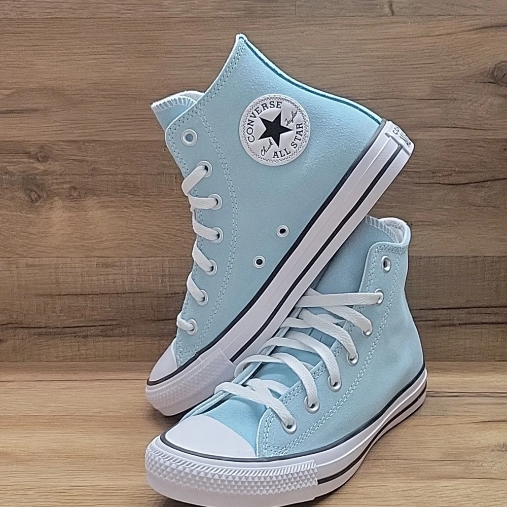 Converse Women's Sky Blue High-Top Sneakers